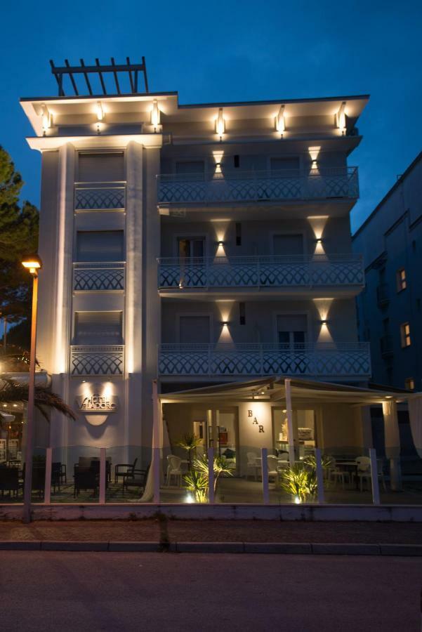 Hotel Vela D'Oro Riccione Zewnętrze zdjęcie