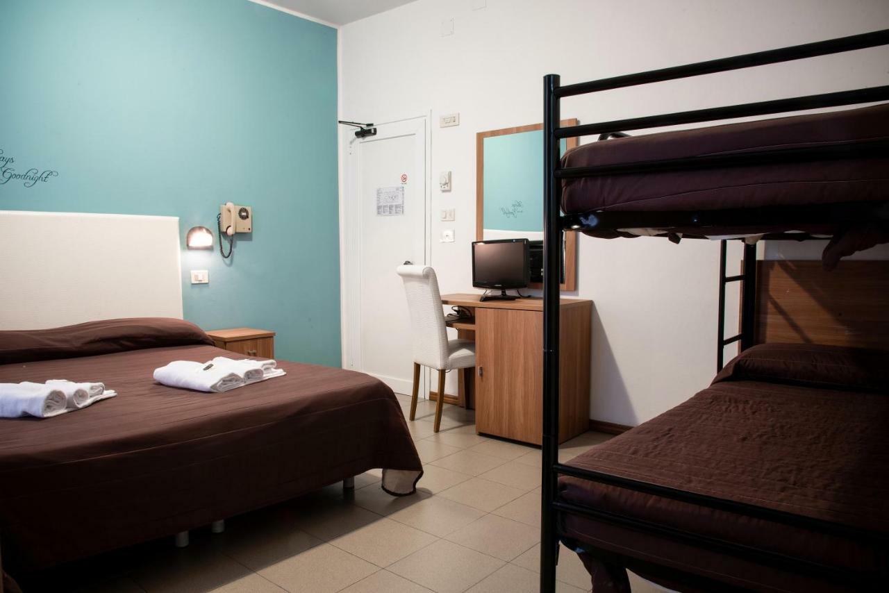 Hotel Vela D'Oro Riccione Zewnętrze zdjęcie