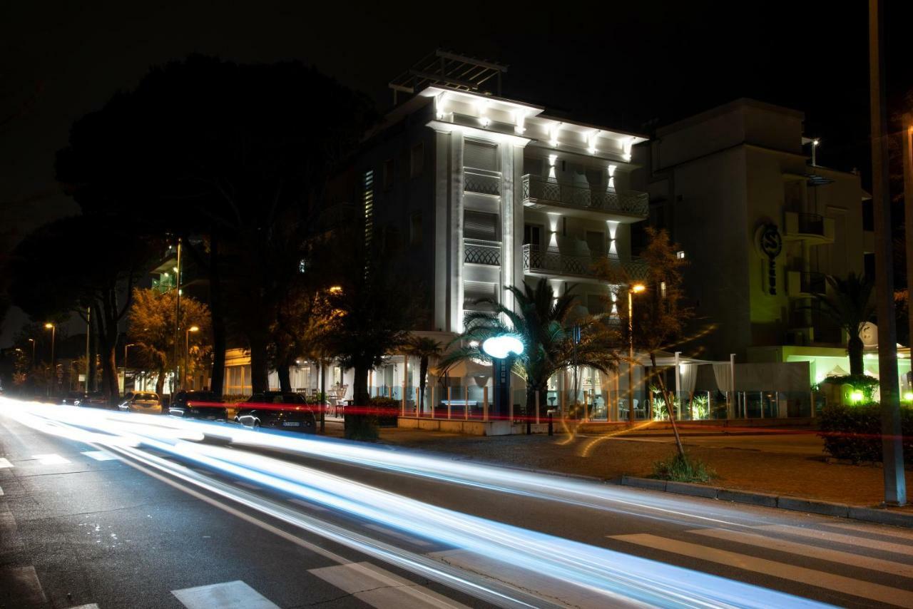 Hotel Vela D'Oro Riccione Zewnętrze zdjęcie