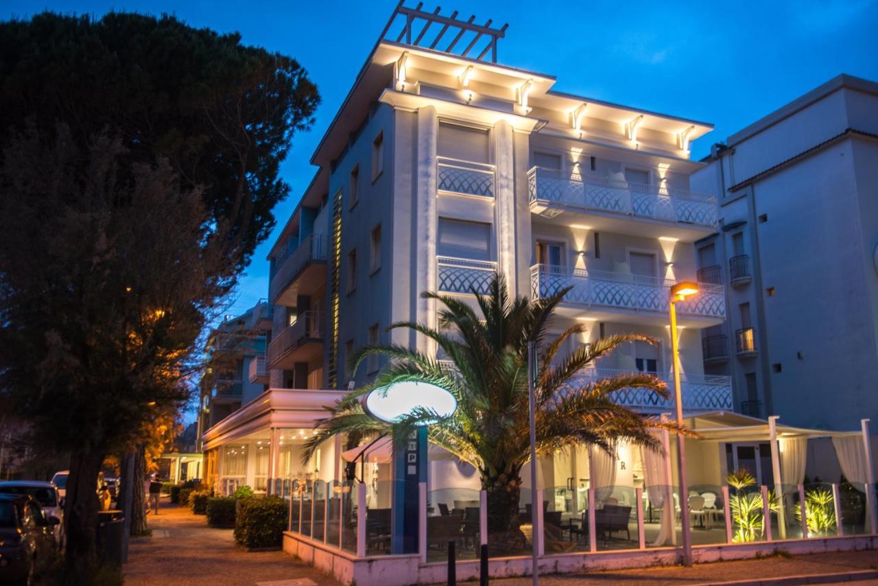 Hotel Vela D'Oro Riccione Zewnętrze zdjęcie