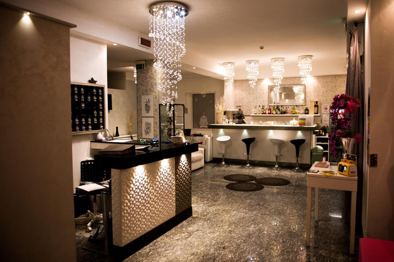 Hotel Vela D'Oro Riccione Zewnętrze zdjęcie